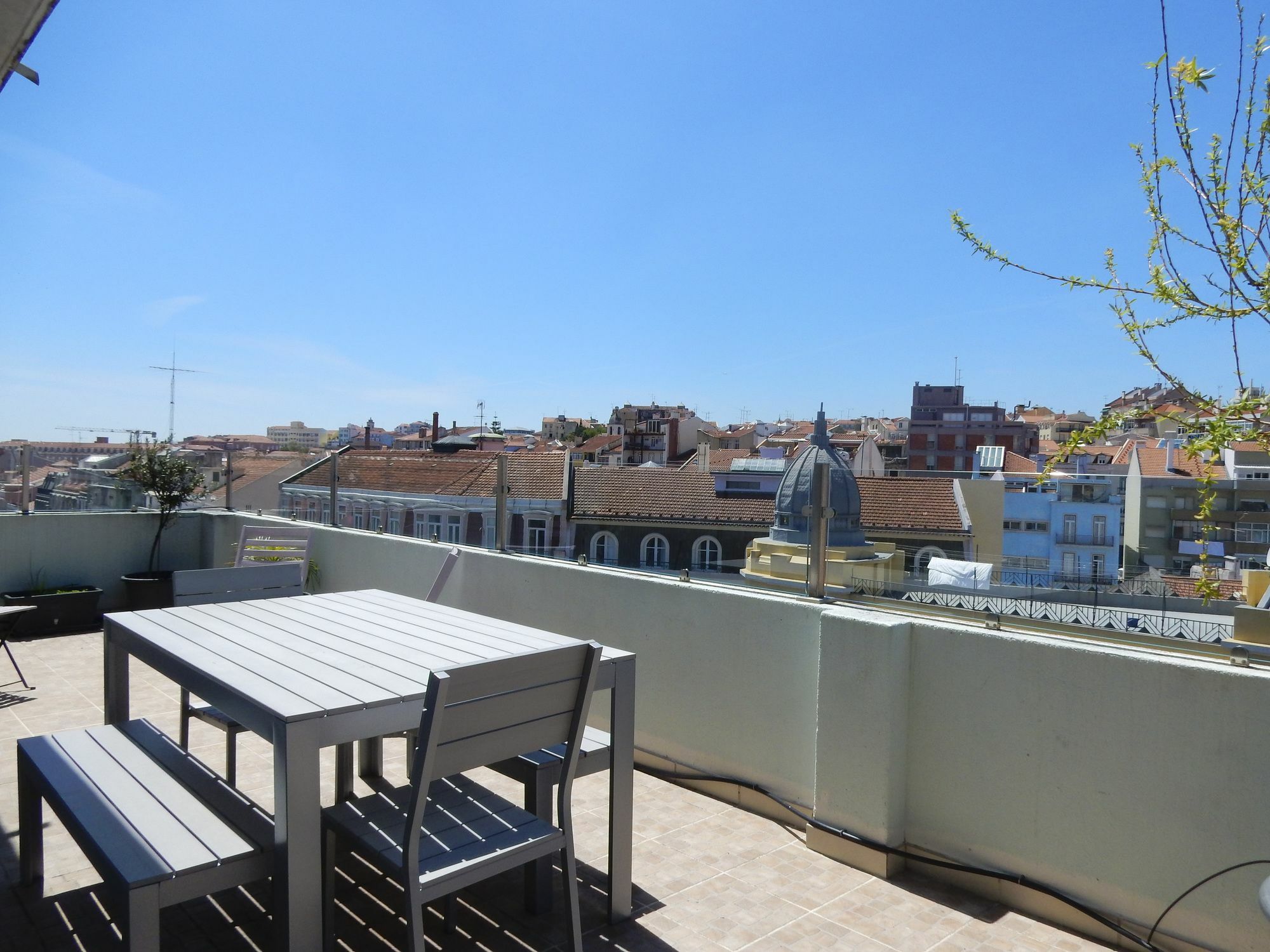 Lv Premier Apartments Anjos- Ar1 Lisboa Exteriör bild