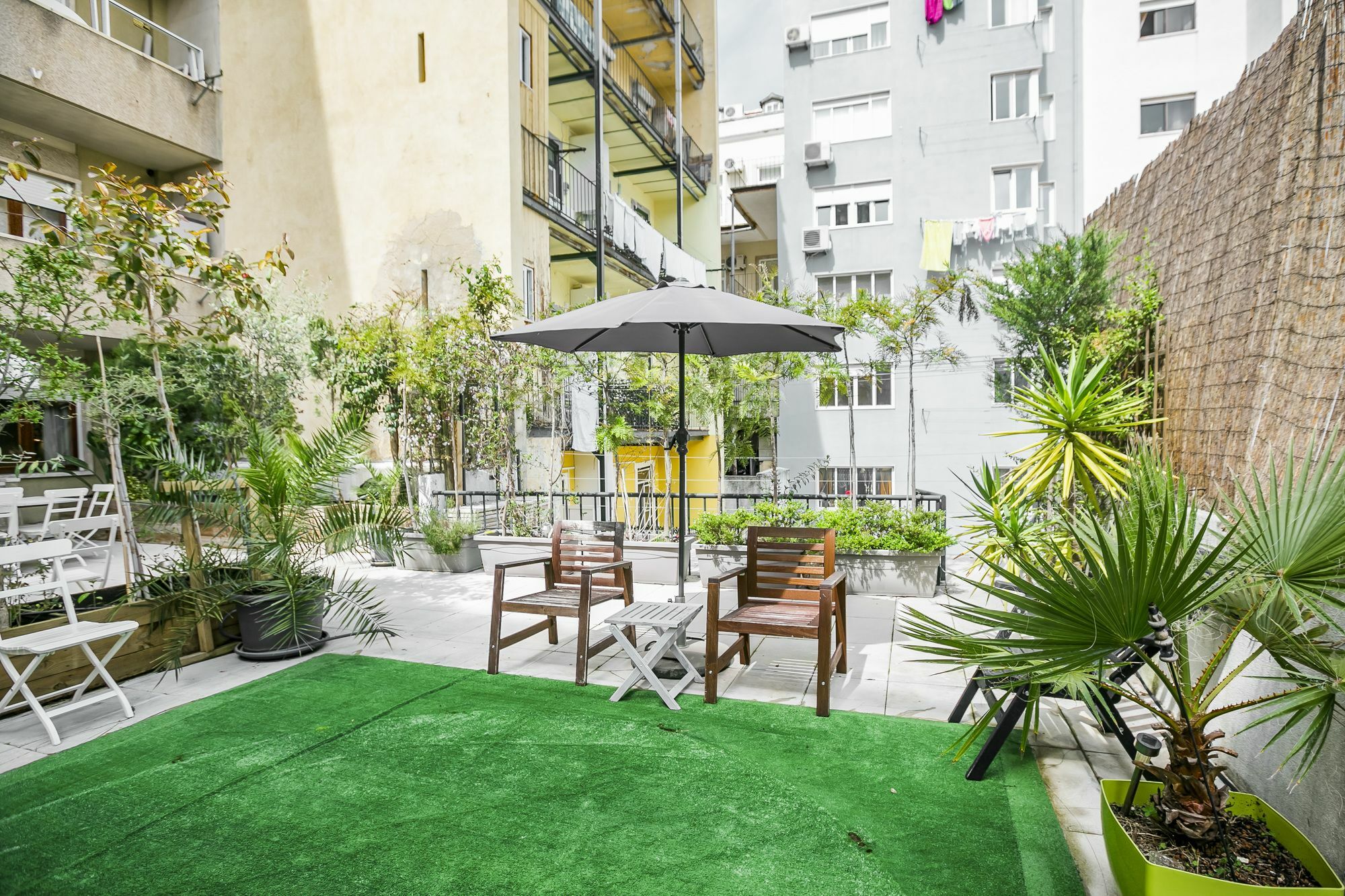 Lv Premier Apartments Anjos- Ar1 Lisboa Exteriör bild
